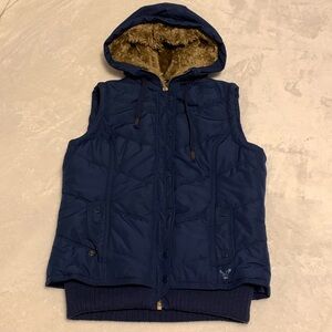 AE Outfitters Navy Hooded Puffer Vest w/ Faux Fur - M